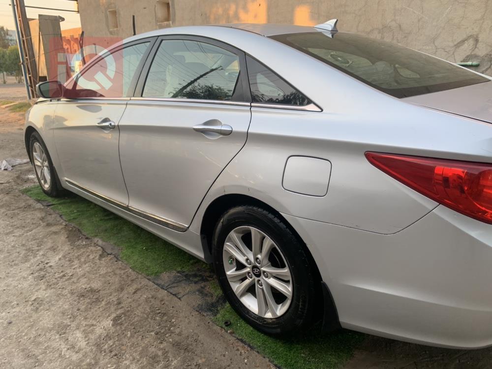 هیوندای سۆناتا